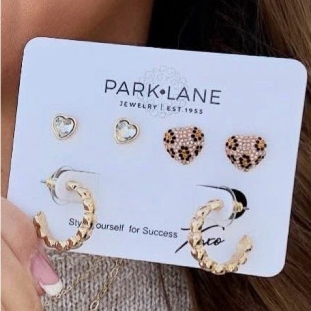 Park Lane Fierce heart Earring Set - Picture 4 of 13